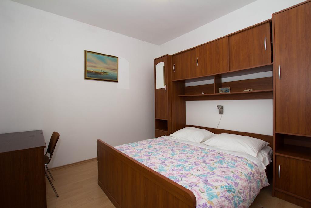 Apartments Marina Trogir Chambre photo