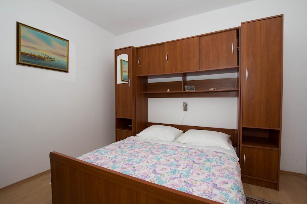 Apartments Marina Trogir Chambre photo
